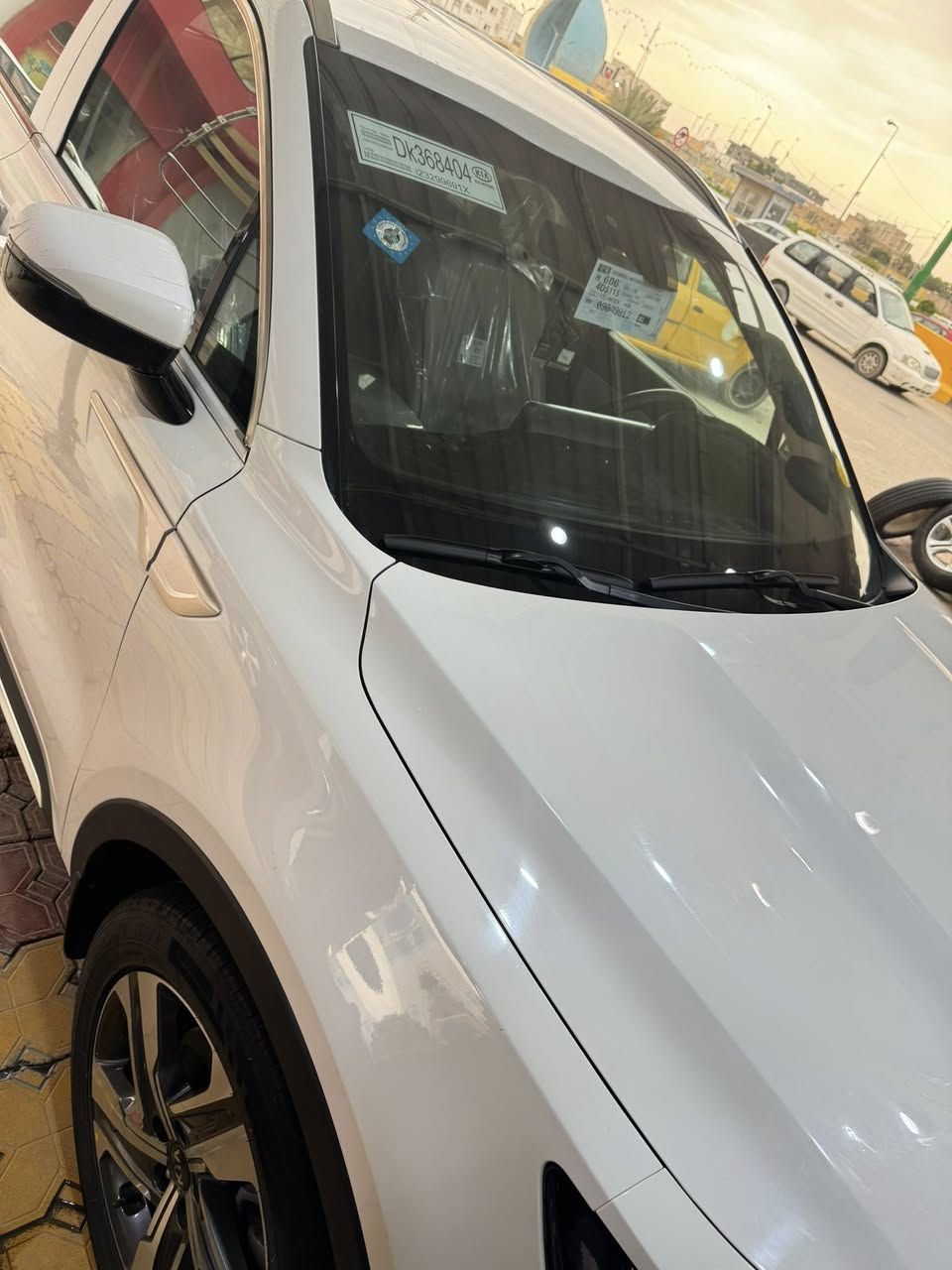 السلام عليكم للبيع سورنتو خليجي موديل2021 رقم بغداد مكفول كفاله عامه 
جديدة بمعنى الكلمة

مواصفات 
بصمه تشغيل
بصمه ابواب
كشنات كهرباء السايق والبصفه 
محرك 6 اسلندر 
تبريد ثلاث قطع
سبعه راكب
كير ماوس 
كامرة خلفيه دواره
4انظمه قيادة  
جنطه شفط
مري شفط
إنارة داخليه 
بردات خليفه.
شاحن 
حساس امامي
حساس خلفي
هاند بريك بصمة و اوتو هولد 
سبير منازل  
اوباقي مواصفات معروفه. 
السعر (260) ورقه $وبيها مجال. 
اللاستفسار اتصل على الرقم ***********
مكان السماوة
