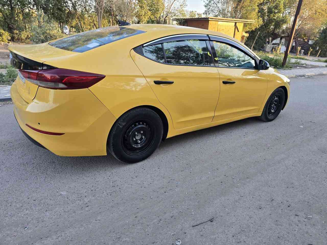 ياالله سلام عليكم النترا ٢٠١٧ وارد كندي حادثهه دعاميه الخلفيه بدون تبديل فول مواصفات سياره خير من الله كير مكينه تبريد تخم تاير صدر جاهزه من كلشي بدون يرباك مصفره من كلشي السعر ١٢٠ مكاني بغداد الكرخ ***********
