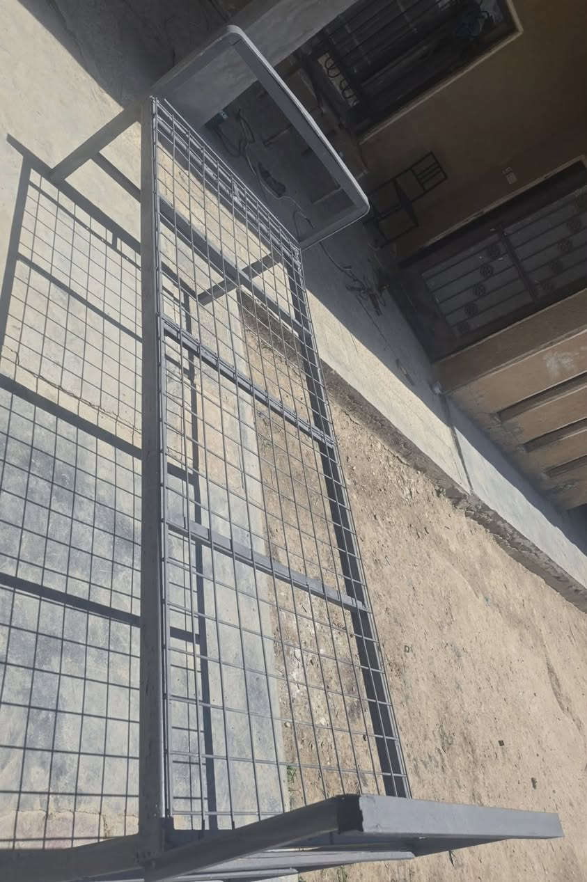 جربايه نفر،حديد ثقيل دراجه اولى جديده غير مستخدم تكمه لاتصال ع رقم *********** السعر مناسب  ٥٠ الف مووجود توصيل

