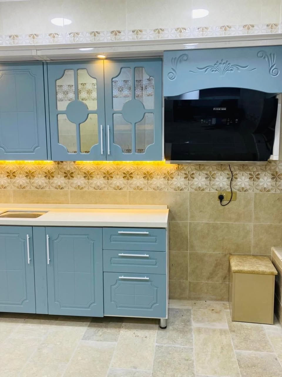 احدى اعمالنا السابقه 
مزيج بين الامنيوم والHDF العالي الجوده 
اسعرنا تنافسيه ثابته 
سعر المتر داخل المنيوم خارج HDF 
سعر المتر الارضي 185الف 
سعر المتر ملحق 185الف 
المتر المرمر صناعي 110الف 
الكوارتز طبيعي 160الف 

سعر المتر داخل خارج المنيوم محشه بلخشب للقوه والمتانه 
سعر المتر الارضي 150الف 
سعر المتر الملحق 150الف 
سعر المتر مرمر صناعي 110الف 
هديه سله مواعين +يله منضفات مقدمه من المعمل


**إذا كنت صاحب هذا الإعلان وتريد حذفه لأي سبب، رجاءا أرسل رسالة إلى الدعم الفني**