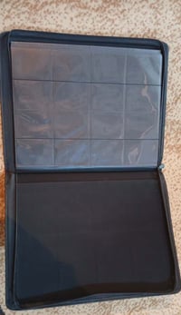 البوم كبير • لون اسود • يتسع لـ١٠٠٠ ورقة