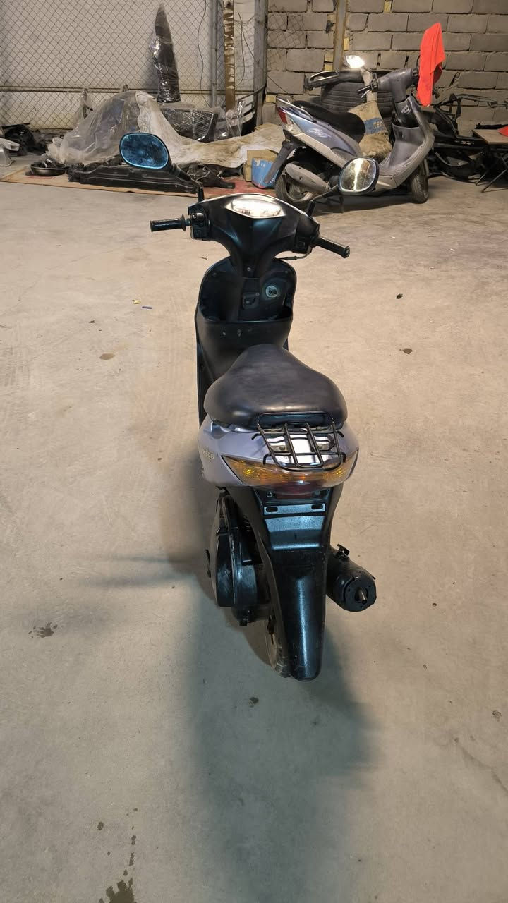 البيع شغاله سلف هندر نظيفه كلشي بيها شغال السعر 150الف الموقع القرنه ***********
