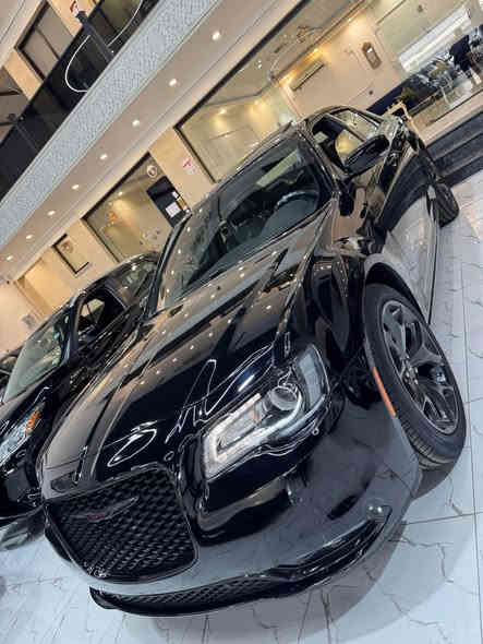كرايسلر اوباما 300s كلين Chrysler 
فول مواصفات بانوراما 
صور امريكا بالمنشور وصورة مال رقم شاصي
بدون فور ويل
2 ويل درايف
اسود بلاك
S300 full option 
ايرباك مبدل من الوكالة فيش لفيش 
ماشية 43 ميل فقط داخل امريكا 
بورن ضربة بدون صبغ بدون تعديل كلها كبس على حالة الشركة
السعر 298$ و مجال كلش قليل
للاستفسار 
***********
***********
شركة الوتين اربيل أربيل
