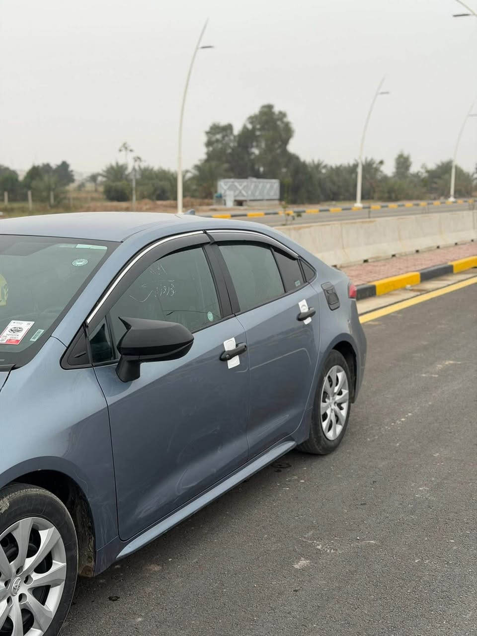 السلام عليكم
تويوتا كورلا 2024 للبيع فقط

بانزين سعر مناسب جدآ جدآ

ضرر فقط ربع البنيد  (صبغ)

(بدون ايرباك بدون شاصي )

رقم أربيل  تحويل مباشر

مكينة 2000

فئة سيارة le

مواصفات

شاشة ابل كار بلي + كامرة

سايد بريك دكمة

فول تحكم ستيرن

صلاح الدين 

للاستفسار ***********
