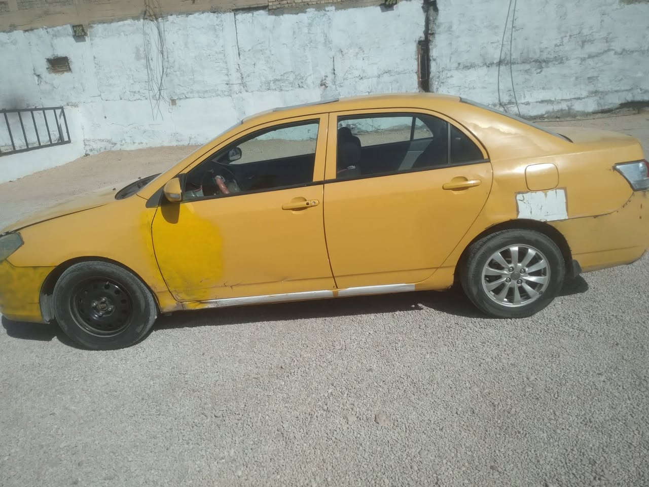 بيوايدي رقم بغداد دولي مصفره هية وغرمات محرك وكير كورله سيارة حلوه يردلهه ترتيب السعر 40 وبيهه مجال العنوان الفلوجه اعتذر عن المراوس ابيع بيع موبيل ***********
