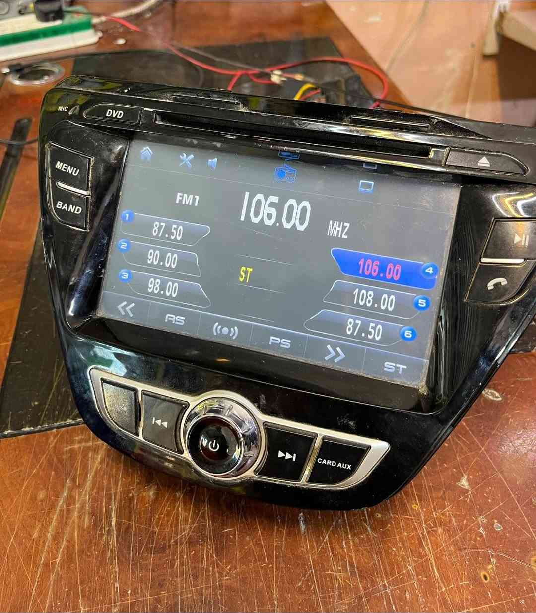 شاشه النترا بلاديه شرط العمل من موديل 12 الى 16 سعرها 75 الف مجالها كلش بسيط ***********
