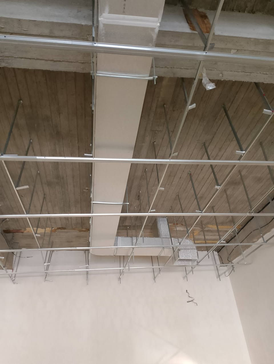 سلام علیکم ورحمة الله وبركاته
یوجد لدینا انواع و اشکال دکت فوم اماراتي بسعر مناسب 
عنوان/طوز خورماتوو  جمهوریة سایتین حەمە قلای قرب معهد سمارت
  1-شرط ضمان 100%
  2-مسٶلین علی كل الخلل 
 3-نوعیة الفوم ٳماراتي
 
 بادارە/ وستا علي
رقم موبایل/ ***********
