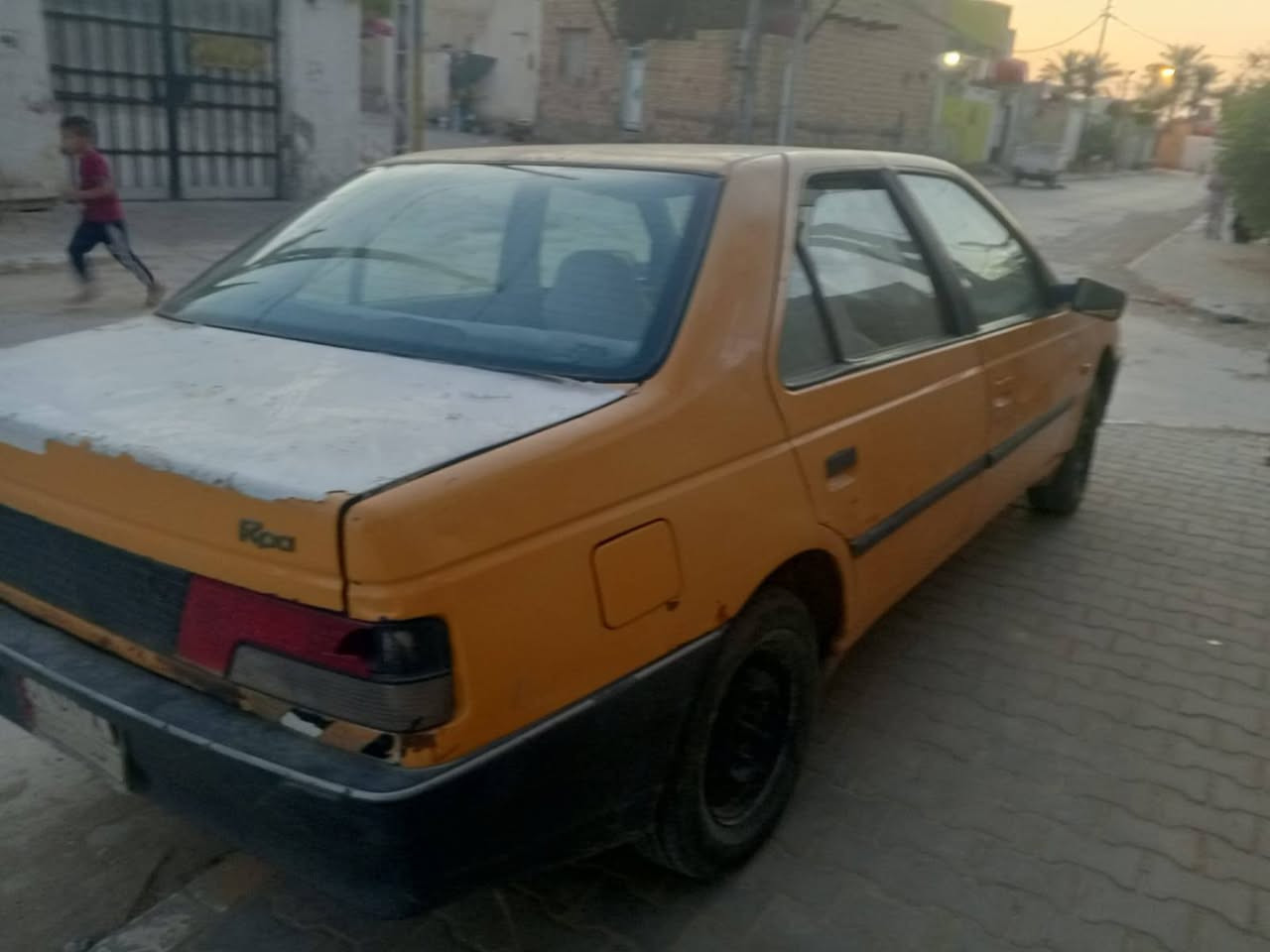 بيجو روا موديل 9رقم نجف مالكها موجود مكينه وكير لاتنقيص ولاتبخير كهربائيات شغاله بيع السعر مليون وبيها مجال بصيط***********

