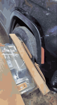 محمد كهربائي برمجه سيارات الامريكيه جيب دوج كلايسر جمسي الكاظمية شارع الأمريكي ***********للتواصل واتساب
