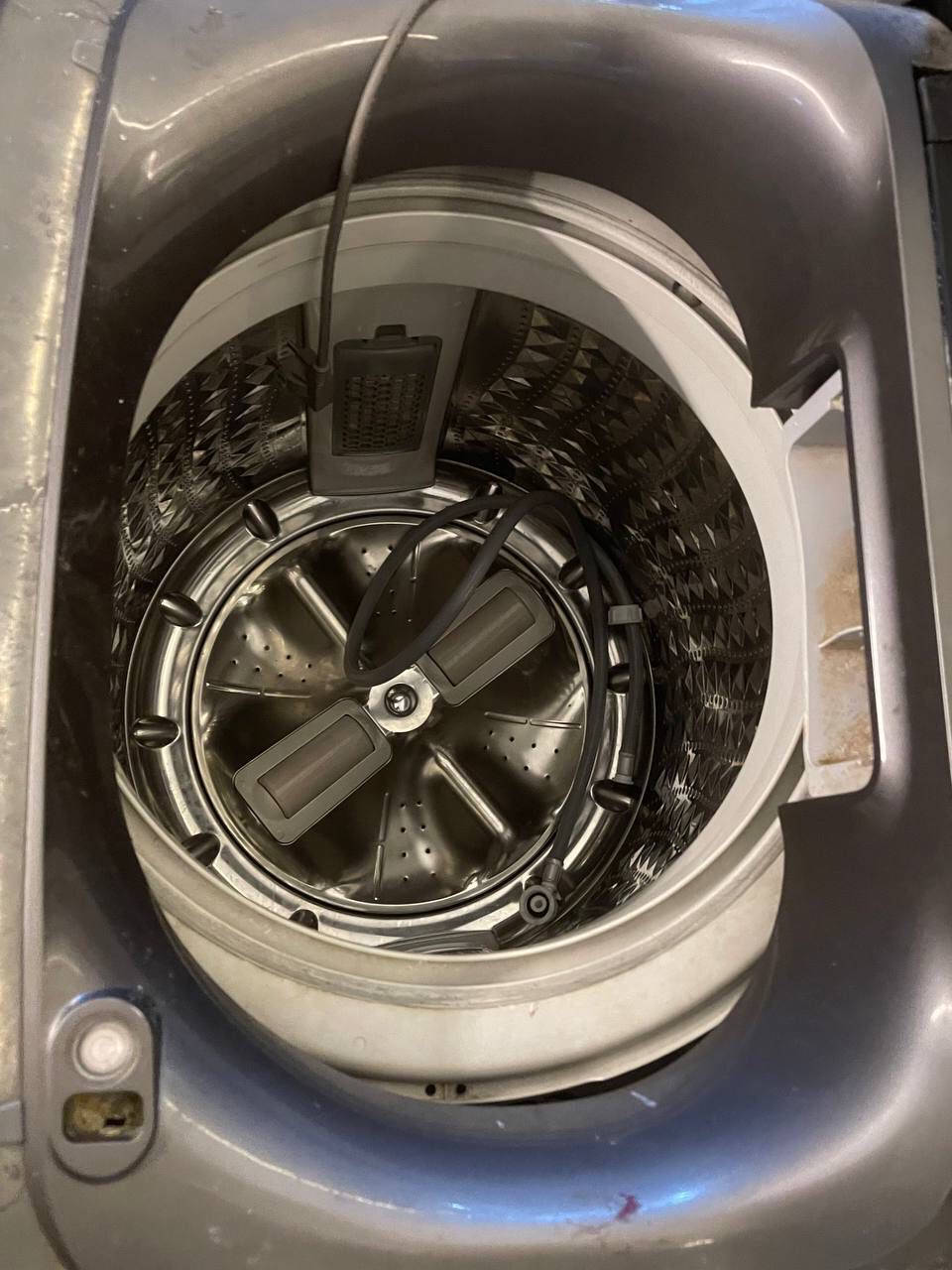 السلام عليكم
غساله SAMSUNG للبيع

جديده بعده شغاله كامل فقط بيه الصونده مال المي بيه زرف ويتبدل طبيعي جداً ب 5 يمكن مالته 

السعر 300 وبيه مجال


**إذا كنت صاحب هذا الإعلان وتريد حذفه لأي سبب، رجاءا أرسل رسالة إلى الدعم الفني**