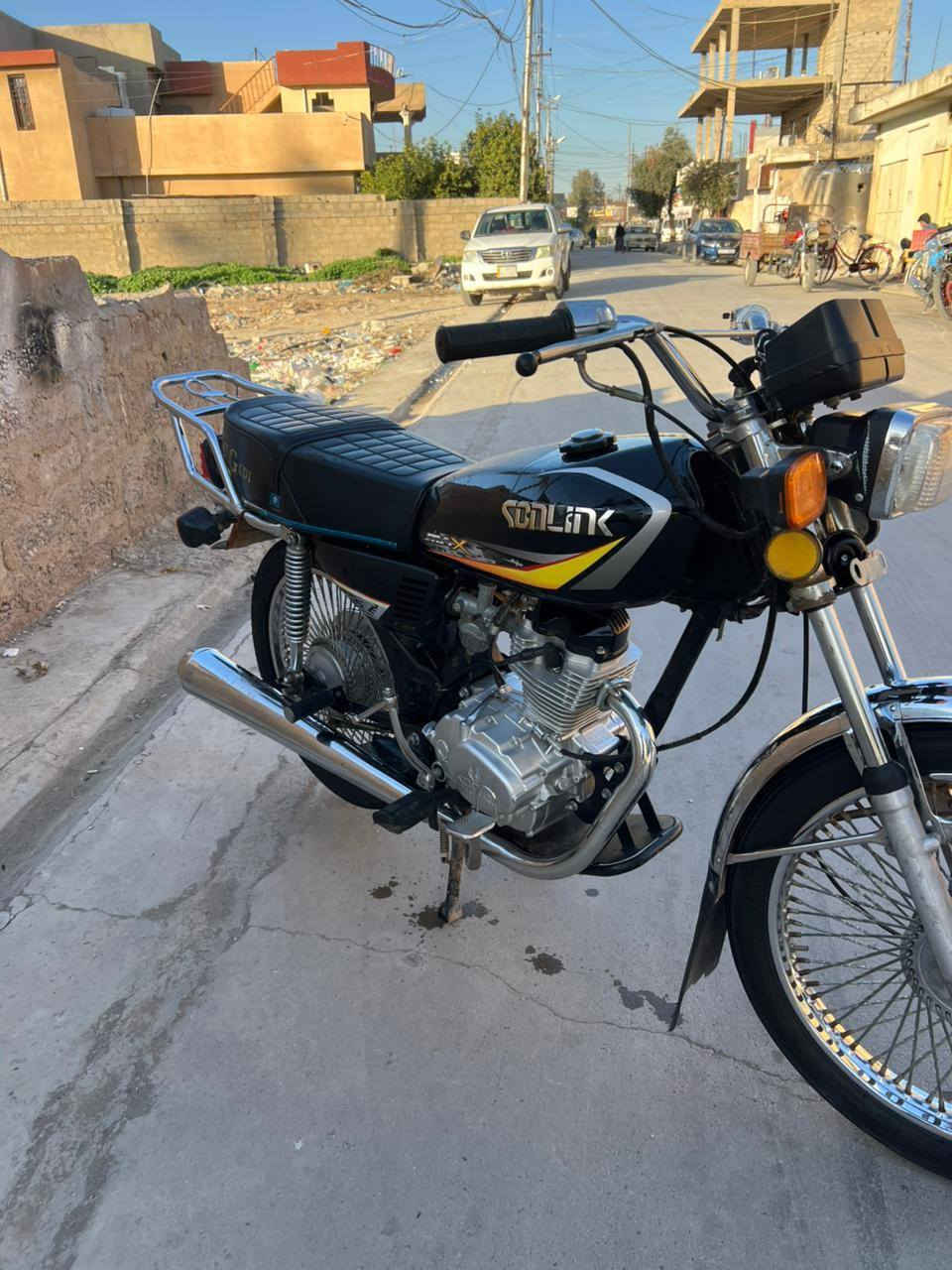 السلام عليكم اخوان ماطور للبيع موديل 23 شاديله محرك 25 كهربائيات كله شرط ماطور مكفول***********
