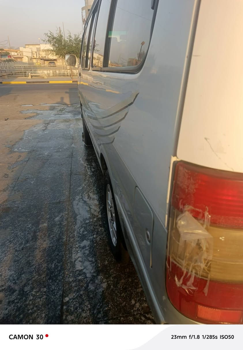 السلام عليكم رحمت الله وبركاته اخوان جنبي للبيع مديل 2010 مكينه خير من الله شادها كبل شهرين دوشمه أرضية كهربائية كلها شغاله السنويه لل 27  عليه بس هيئه مال هاي السنه وغرامه مسدده مكان السياره بصره الاستفسار هذه *********** السعر 53 ترهم مراوس بفتون جنبي حسب القناعه وبيها مجال قليل حك الجيه
