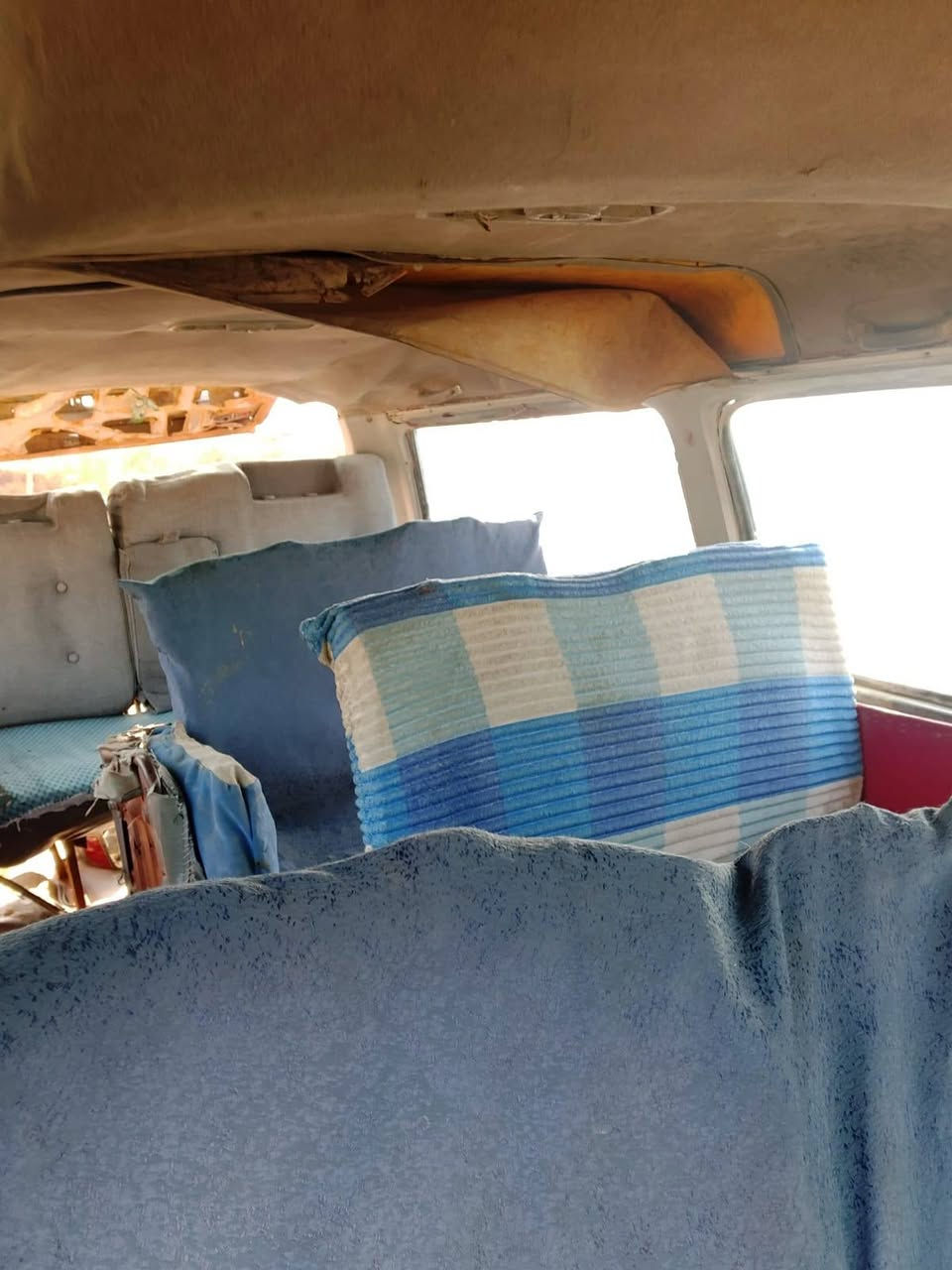 سلام عليكم سياره للبيع بسته موديل 94محرك كير خير من الله  سنويه عضم عاج السعر 14وبيه مجال مكاني واسط قضاء الحي ***********
