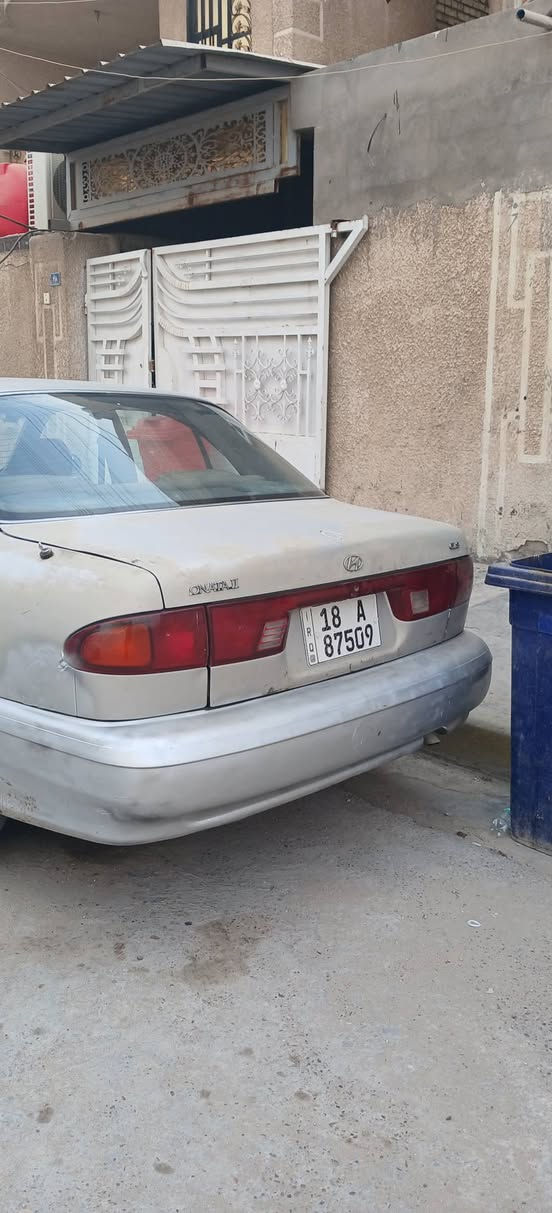 سلام عليكم سوناتا 2 رقم جديد انكليزي بسمي السياره كير وتماتيك مكينه مفتوح مكينه وكير وباتري كله جديد سعر 30  رقم بابل سنويه 31مكاني بغداد ***********
