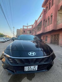 مراوس او بيع  النترا هايبرد 2024 ماشية 23 الف مايل حادث امريكا مرفق مع...
