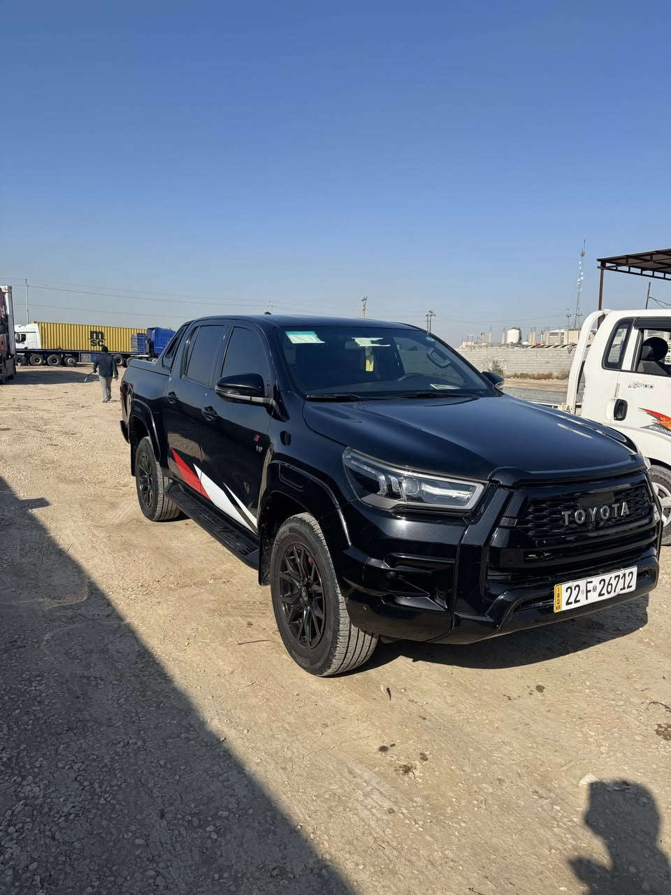 السلام عليكم هايلوكس GR 2023  للبيع فول مواصفات كامرات 360 رادار ماشيه ١٧٠ الف كفاله عامه من الرصعه  بأسمي تحويل ثاني يوم


**إذا كنت صاحب هذا الإعلان وتريد حذفه لأي سبب، رجاءا أرسل رسالة إلى الدعم الفني**