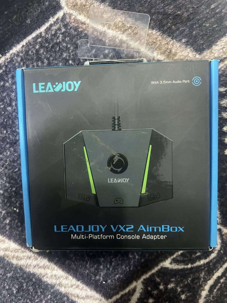 سلام عليكم شباب

قطعة V2X تحويلة موس وكيبورد نظيفة وشغالة وملحقاتهة كاملة استعمال ساعات معدودة 

تشتغل على بلي 5 او 4 اكس بوكس سيرس اس  واكس

30 الف


**إذا كنت صاحب هذا الإعلان وتريد حذفه لأي سبب، رجاءا أرسل رسالة إلى الدعم الفني**