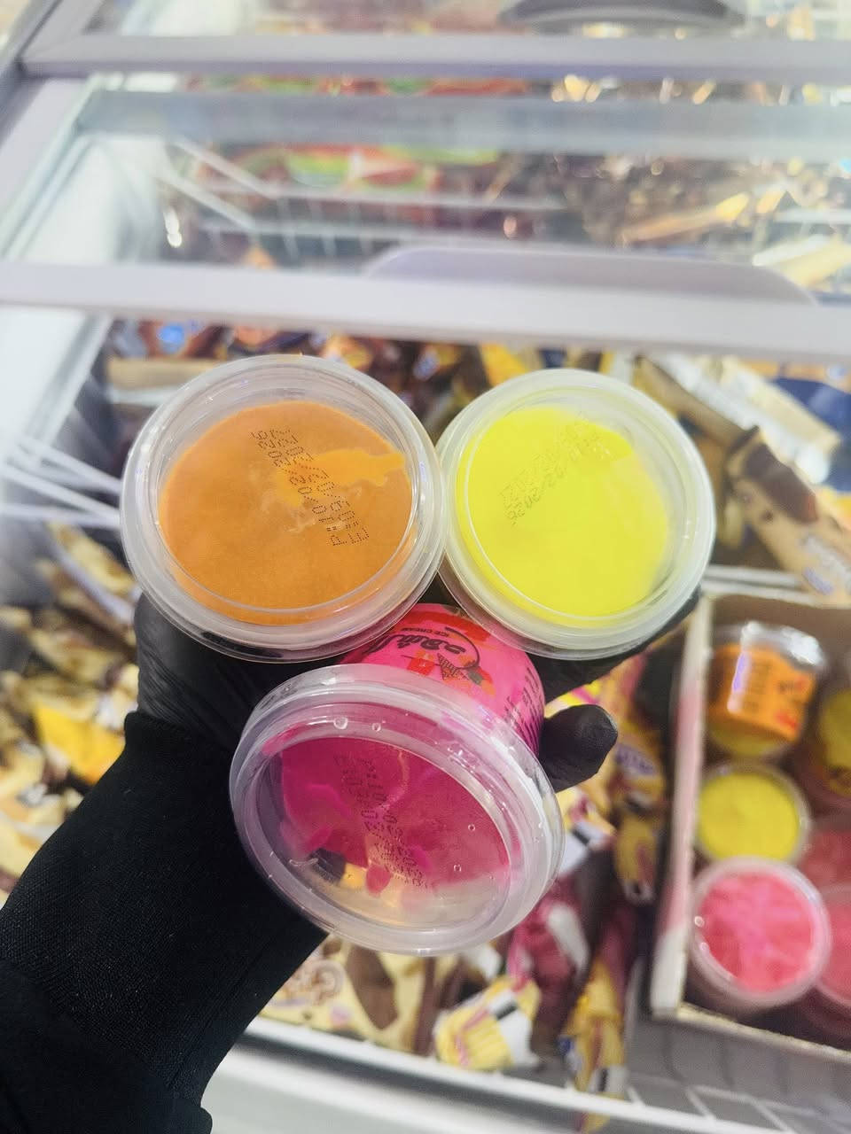 كل انواع الأيس كريم 🍦🍨🍧🍡توفرت والحمدلله رب العالمين
صويرة ، الحي العسكري، محلات ابو اكرم التجارية❤️😍


**إذا كنت صاحب هذا الإعلان وتريد حذفه لأي سبب، رجاءا أرسل رسالة إلى الدعم الفني**