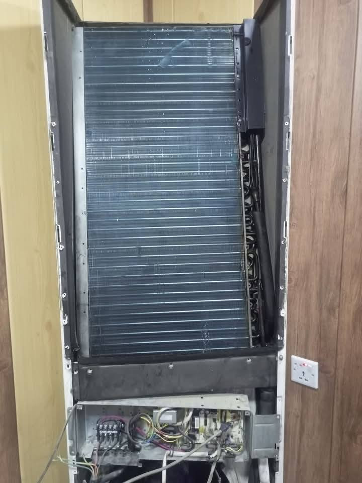 نصب سبالت  🛠  وصيانه🔩 و تنظيف 🚿كافة أنواع أجهزة التبريد واجهز الكهربائية المنزلية
💢 يعنى عندك صيانة أو تنظيف لا تحتار ، إتصل بينا 📞 و راح نجيك لباب بيتك .. 
ما عليك بس الاتصال 
صيانة - شحن غاز - نصب - غسل 
عمل فاكيوم 
متواجد 24 ساعة 

***********
#تبريد #صيانة_سبالت #صيانه_سبالت #ورشة_تبريد 
#بغداد #العراق_بغداد #غسل_سبالت
