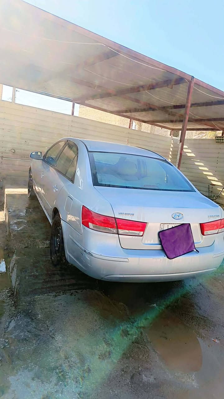 السلام عليكم سوناته موديل ٢٠٠٨ للبيع رقم كربلاء مشروع وطني مكينه وكير بحاله جيده مكينه ٢٤٠٠ حداديه السياره جديده تبريد تدفئه شغال حادثه جاملغ خلفي وتصليح بالفخذه الاماميه بدون كص فقط تصليح السياره لونه بيه جراد تحتاج صبغ احزام   السعر ٩٠ وبيه مجال ***********
