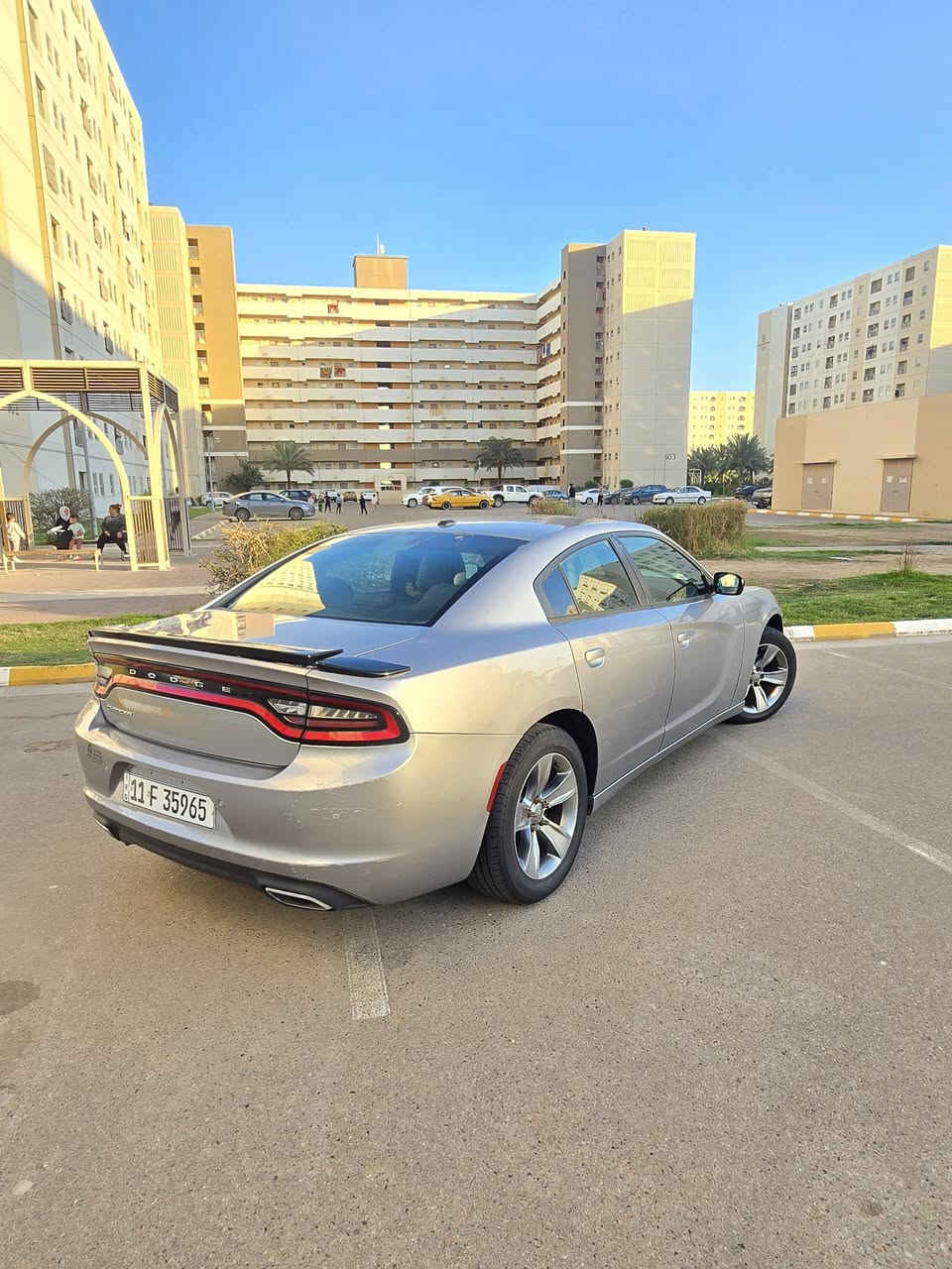 تحيه طيبه..
جارجر وارد أمريكي موديل ١٨
سنويه وهزه ورقم جديد تقرأ ١٨ بأسمي اكو ولد شافها كال هاي معلايه المهم اني ما اعرف بيها على اساس ١٥
سياره كير مكينه مكفولات 
٦ سلندر sxt تو ويل
ماشيه ١٥٤
تخم تاير جديد صدر أمامي خلفي جديد 
بدون لا شواصي ولا لغود شرط الفحص
حدثها والسونار بالصور
عنوان بغداد بسماية 
السعر ١٥٠ شراي يتصل 
اني مكلف بالنشر 
***********
