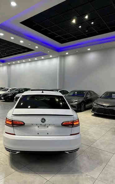 سلام عليكم فوكس واكن باصات للبيع موديل 22 مرقمه بغداد الجديده سياره فول فئه ار لاين اعله مواصفات بيه قطعتين صبغ مكينه 2000 توربو سعر 210 بيه مجال عنوان بغداد الغدير ساحة ميسلون ***********
