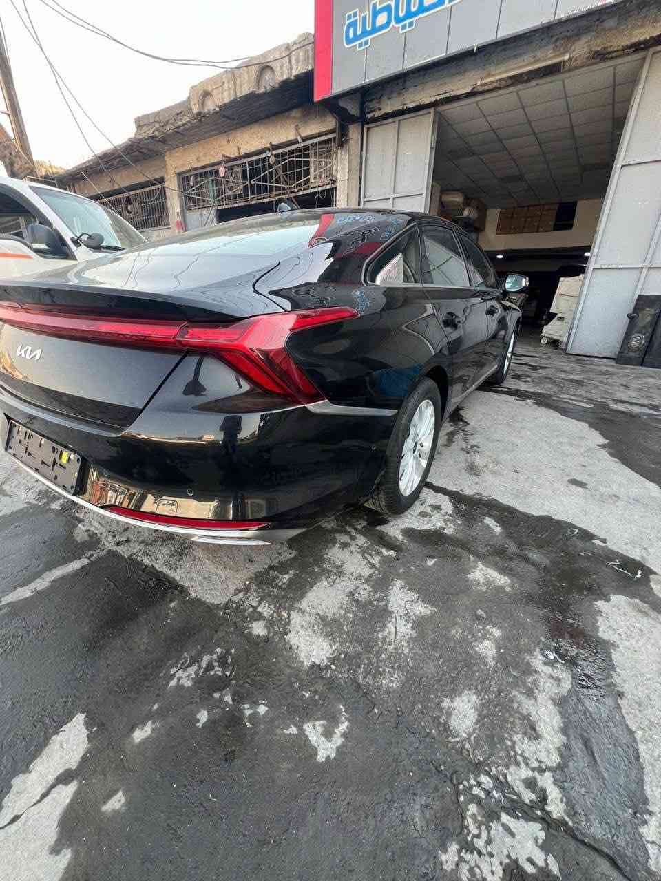 � للبيع Kia K8 وارد كوري 2024 🚘
• محرك 4 سلندر اقتصادي + كير أوتوماتيك 🔄

 • بصمة تشغيل + دخول ذكي 🔑

 • مثبت سرعة ⚡ / شاشة وسطية + كامرة خلفية 🎥

 • كشنات جلد كهربائية (تدفئة + تبريد) 🪑

 • LED + سنسرات + أندرويد وأبل كاربلاي 📱

•فول للأخير بدون بانوراما 

📌 جديدة، ماشية 15 ألف فقط ⏱️

📌 حادث جاملغ، تبديل قطعة أصلية نفس اللون 🎨

📌 بدون رقم – فوال لاخير عدا البانوراما 👌

💰 السعر : 220$ قابل للنقاش

📞 ***********
