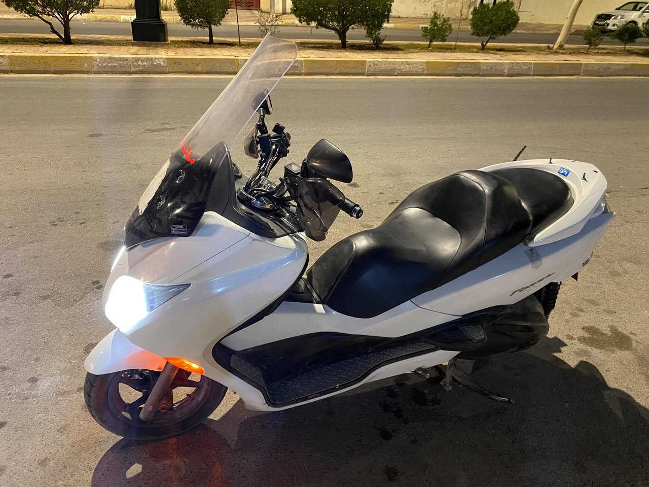 درجه 010 فول مواصفات أوراق كامل 
مكيانه ما مفتوحه عنوان موصل. ***********
