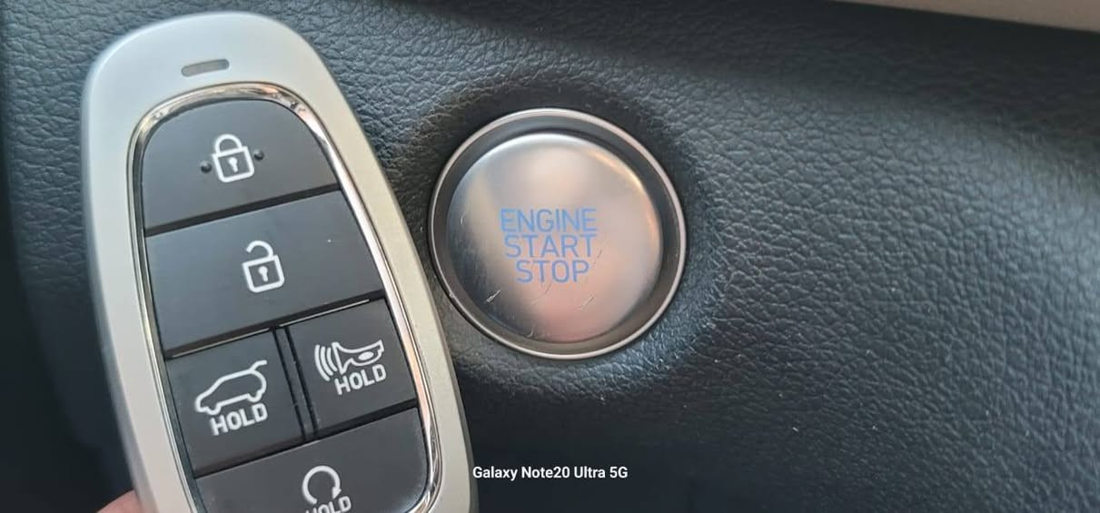 سنتافيا ٢٠٢٣ 
 حادثها باب جاملغ جهة الراكب
رقم قادسية الجديد سنويه جديده
مواصفاتها
بصمة 
تبريد قطعتين رادارات جانبية وامامية وخلفية
شاشة داتا شو
باب جنطة كهرباء ذكي فتح اوتومتيكي
كشنات كهرباء هندبريك بصمة
تحديد مسار ومساعد قياده شبه اليه
نظام تثبيت سرعه ذكي 
 3وضعيات قيادة فول تحكم استيرن
حاجب لد ابيض تدفئه كشنات الامامي 
شحن لاسلكي وايرلس شاشة دشبول
سماعات انفنتي اوتو هولد
لدات وكشافات وعالي وناصي اوتو
حساسات اشاير بالمري
نظام تحسس الضوء العالي والحركة اوتوماتيكي
 بك لايت لد تحذير النقطة العمياء
تحذير وقفل الباب عند مرور سيارة لحماية الاطفال
قفل باب خلفي كهربائي
وبعد بيها هواي مواصفات
السيارة نظيفة وجاهزة بدون اي نواقص ربع متصرف عليها
مكانها الديوانية 
السعر ٢١٥
*********** ديوانية, القادسية
