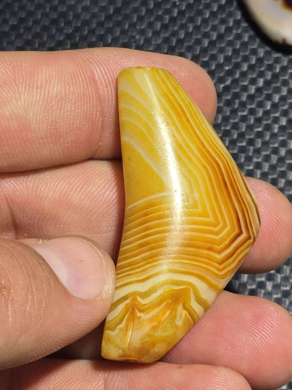 اندر نوادر الجزع .. جنطة من العيار الثقيل .. 
للعرض . منصة تيكتوك awa._95


**إذا كنت صاحب هذا الإعلان وتريد حذفه لأي سبب، رجاءا أرسل رسالة إلى الدعم الفني**