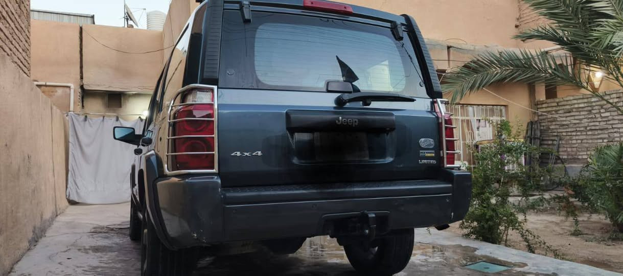 سلاماً عليكم جيب كمندار موديل ٢٠٠٧رقم بغداد مميز فول مواصفات ثلاث فتحات ويل كروم حجم ٢٠ كهربائيات كله شغاله كلوب مابيه نقص
جنطه كهرباء شفط مكان السياره كربلاء
السعر (٧٥) وبيه مجال


**إذا كنت صاحب هذا الإعلان وتريد حذفه لأي سبب، رجاءا أرسل رسالة إلى الدعم الفني**