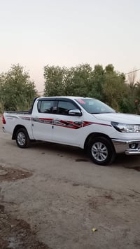للبيع هايلوكس ناصي موديل 16 رقم قادسيه كير عادي مصبوغة احزام مكان بغدا...