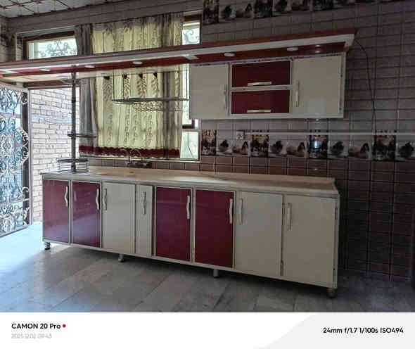 سلام عليكم كاونتر للبيع طابقين بي نشره ضوئيه بل طابق الثاني السعر وباقي التفاصيل خاص الرقم: ***********
