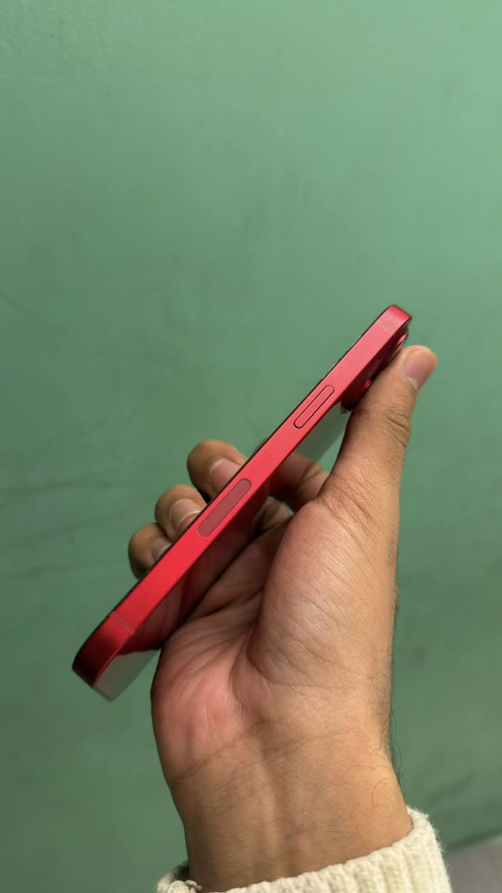 ايفون 13 عادي مكفول من الشخط ممبدل بي ايشي وتر بروف نموذج M ذاكره 256 بطاريه 83 لون احمر سعره 475 مكاني بغداد
***********
