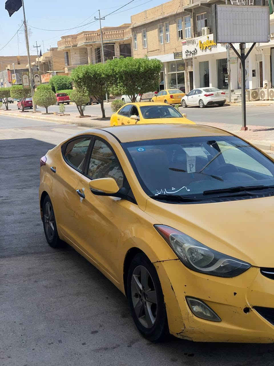 السلام عليكم 
النترا للبيع موديل 2011سياره خير من الله منضومت غاز بعدهي بل ضمان تبريد جديد منضومه كامله جديدة صار يومين من شديته 
مواصفات السيارة مثبت سرعة حافضه حاكيه جام اوتو دواخل بيجي رقم مثنى بسمي 
السياره مكفوله من التبديل فقط بيه تصليح بل الجاملغ الخلفي والباب وخشم البنيد 
رقم ***********
عنواني المثنى الرميثه
