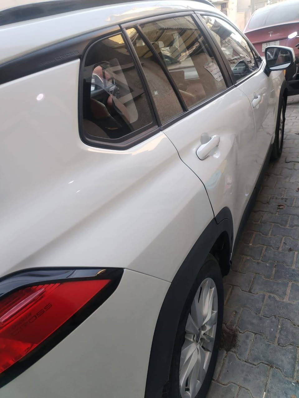 السلام عليكم تيوتا كروز ٢٠٢٥ هايبر ماشيه ٣٣ سياره جاهزه مواصفات حلوه سياره جاهزه بيهه صبغ قطع سياره حلوه شاشه كامره تحكمات سياره حلوه رقم دولي هزه جديده داخل جلد لونين السعر ١٤٥ وبيهه مجال قليل الاتصال على *********** مكانهه بغداد الحريه
