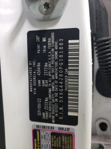 السلام عليكم k5جيتي لاين موديل 2023فول مواصفات وارد امريكا حادثها موضح بصور بدون ايرباك وبدون دواخل ***********
