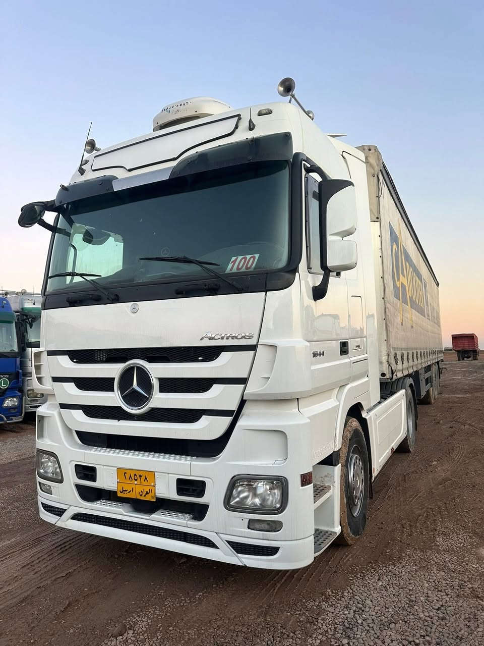 للبيع مارسيدس اكتروز تريله جادر
موديل 2011
الحجم 1844
مواصفات سياره كامره حساس 
ريتايدر تبريد ثلاجه مبرده عل قماره 
عربانه شمتز 
***********
5$ او بي مجال
