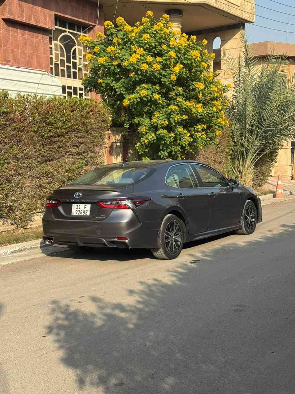 للبيع :تيوتا كامري.
الفئة:- SE هايبرد. 
الموديل :- 2024 
( رقم بغداد سنويه بسمي)
الضرر موضح بالصور حدثه سطحي بابين صبغ فقط 
ايرباك برده
1-عداد المسافه 32 لف ميل
2-حجم المحرك 2500 هايبرد
3-بصمة /بصمه ابواب/داخل جلد ابيض 
4-كرسي كهرباء
5-زنون عالي ناصي 
6-رادر امامي+جانبي وتحديد مسار
7-شاشة كبيرة/كامره 360/تحكم ستيرن جهيتن
8-شاحن لاسلكي /هاند بريك بصمة
*وباقي الموصفات المعروفة في فئة SE
السعر 220 ورقه
((مكاني بغداد المنصور))
صور لحادث ورقم لشاصي بلمنشور
***********
