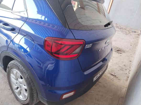 فينو موديل ٢٠٢٣ لون جويتي رقم بغداد باسمي بجم كبس حادث جانبي جاملغ وباب ايمن بدون دواخل مصلحها على ايدي معلومات اكثر *********** متوفر واتس
مكانها بغداد تم تخفيض السعر لغرض السفر ١٣٨
