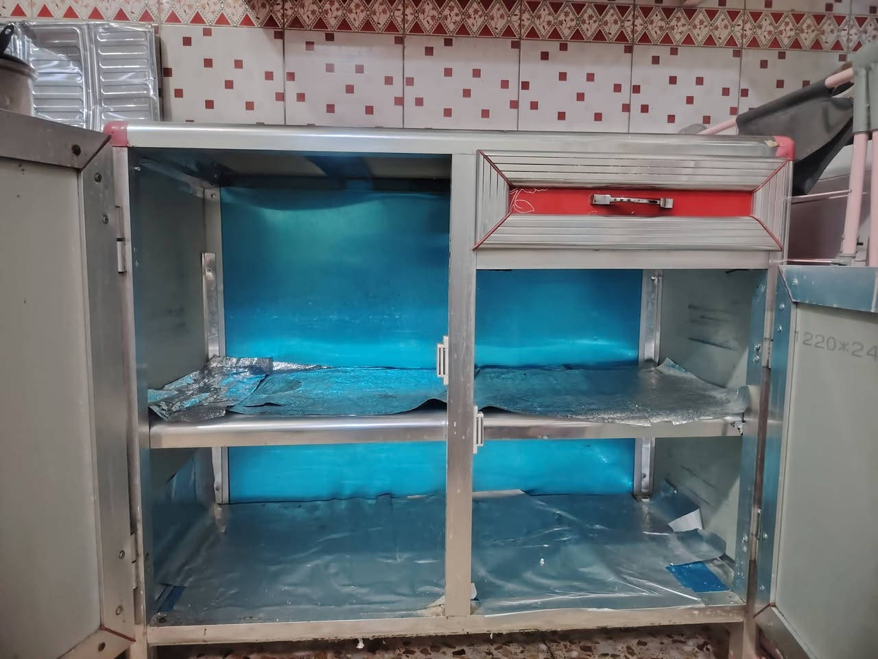 كلهن شلع ١٠٠
بغداد / الحرية


**إذا كنت صاحب هذا الإعلان وتريد حذفه لأي سبب، رجاءا أرسل رسالة إلى الدعم الفني**