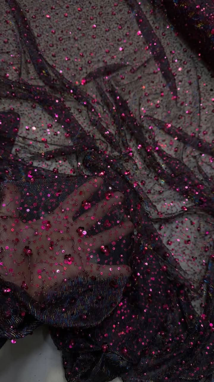 گەیاندن هەیە بۆ هەموو شارەکان 🥹
پەلەبکەن لەداواکردن
بەرپانەو سێ مەتری کراسە
 تکایە بۆیە زانیایەکان هەمووی دائەنێم  بۆئەوەی کەنامەو مارد ڕەنگی قوماش و ژمارەوناونیشان بنێریتو منیش بەخێرای بەریدەکانتان بۆبنێرم🌸
لەستۆری هەمووی بەنرخەوە دانراوە


**إذا كنت صاحب هذا الإعلان وتريد حذفه لأي سبب، رجاءا أرسل رسالة إلى الدعم الفني**