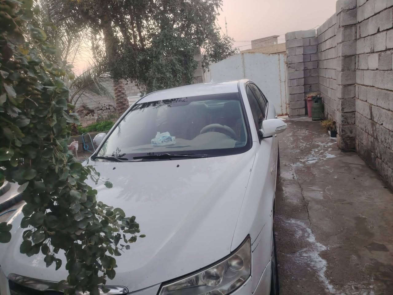 السلام عليكم ورحمة الله وبركاته جميعا
للبيع  سوناتا ٢٠٠٧ محرك ٢٠٠٠  رقم بغداد كير اوتو بسمي كاملة بيها صبغ ٣ قطع مجرد جراد بدون لاضربة ولا طخة ورد كوري توجد في قضاء الخالص للاستفسار الاتصال ع رقم ***********
