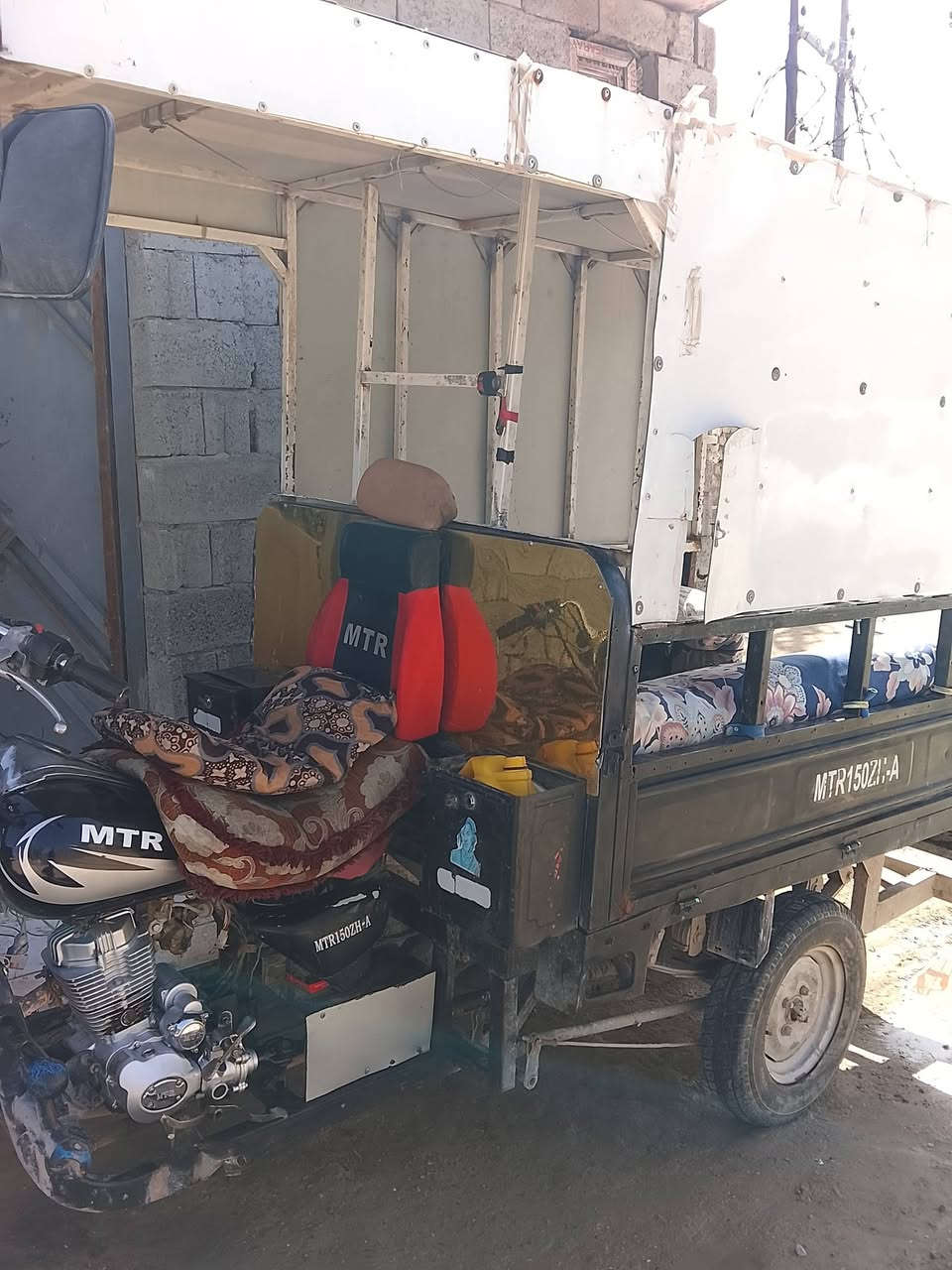 ستوتة كلك كاملة هية ومحجر نظفية محرك جديد كهربائيات شغالة سعرهة ب750


**إذا كنت صاحب هذا الإعلان وتريد حذفه لأي سبب، رجاءا أرسل رسالة إلى الدعم الفني**