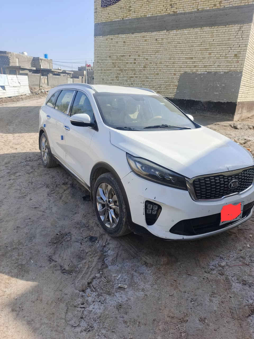 السلام عليكم سورنته مديل20 نظيفه كلش من كير ومكينه وحداديه وتايرات جدد دواخلهاجديده بس بيها طخات بسيطه اليحب يتواصل على الرقم المذكور ***********
