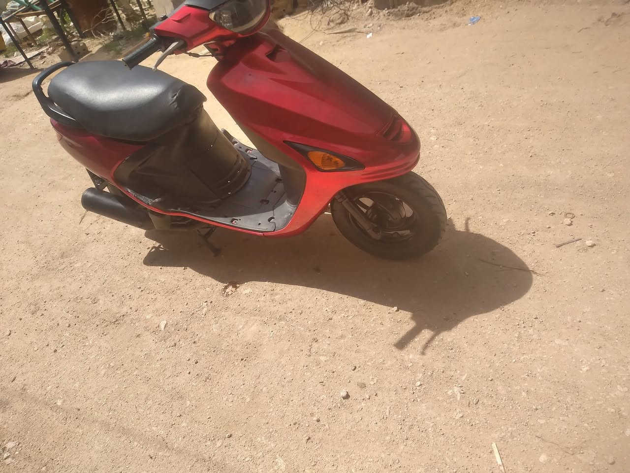 سلام عليكم دراجه فراشه للبيع والمراوس  كفاله عامه كلشي مابيها بحرك بلجيس تايرات جدد كهربائيات كلها شغاله  سعر 500بيها مجال مكاني نجف مشخاب رقم التليفون ***********
