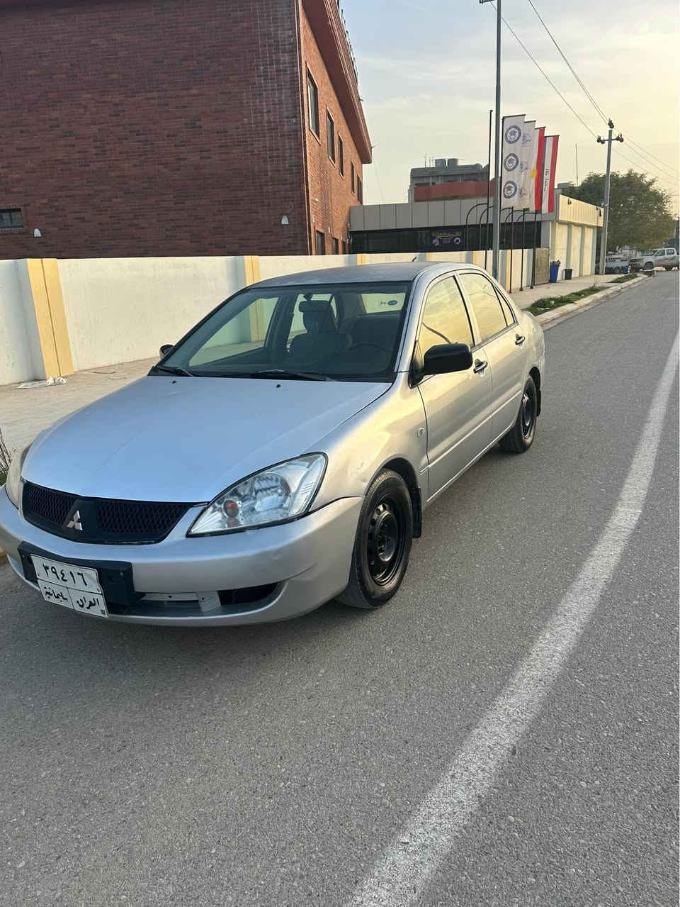 لانسر ٢٠٠٧مەکینە بجوک کیرمەکینە بەشەرت سەنووی تازەیە سەیارەکەبی مەسرفەیەک دینار مسرفی تیانیە شوین کەلار $٦٤مەعامەلەیە کەم *********** كالار, السليمانية
