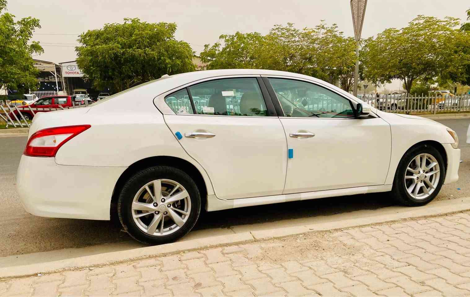 نيسان ماكسيما 
فول مواصفات 
سقف سلايت
كشن كهربائي 
تبريد ثلج
موديل 2010
رقم اربيل
سعر 88 ورقة
0770 9501542 كركوك, العراق
