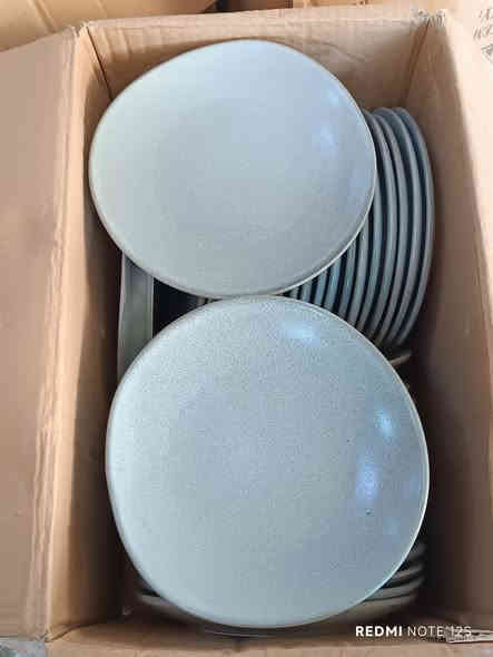 زبائنه الكرام توفرت وجبه فرفوري ستندر 
اسعار مناسبه جدا 
للحجز مراسله الخاص او واتساب *********** 
عنوان صلاح الدين / قضاء الدور _ حي المعهد مقابل جامع الصحابه 
متوفر توصيل لكل المحافظات
