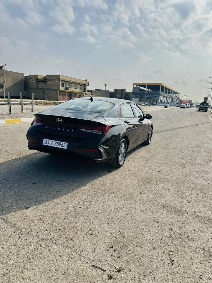 النترا بانزين
2000 دوش
رقم بغداد 
نص فول 
سعر 143
إلا تصال 
***********
